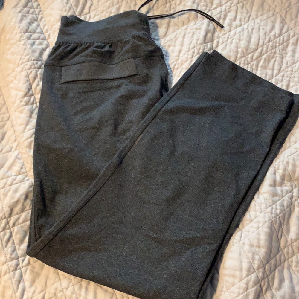 Lululemon sweatpants.